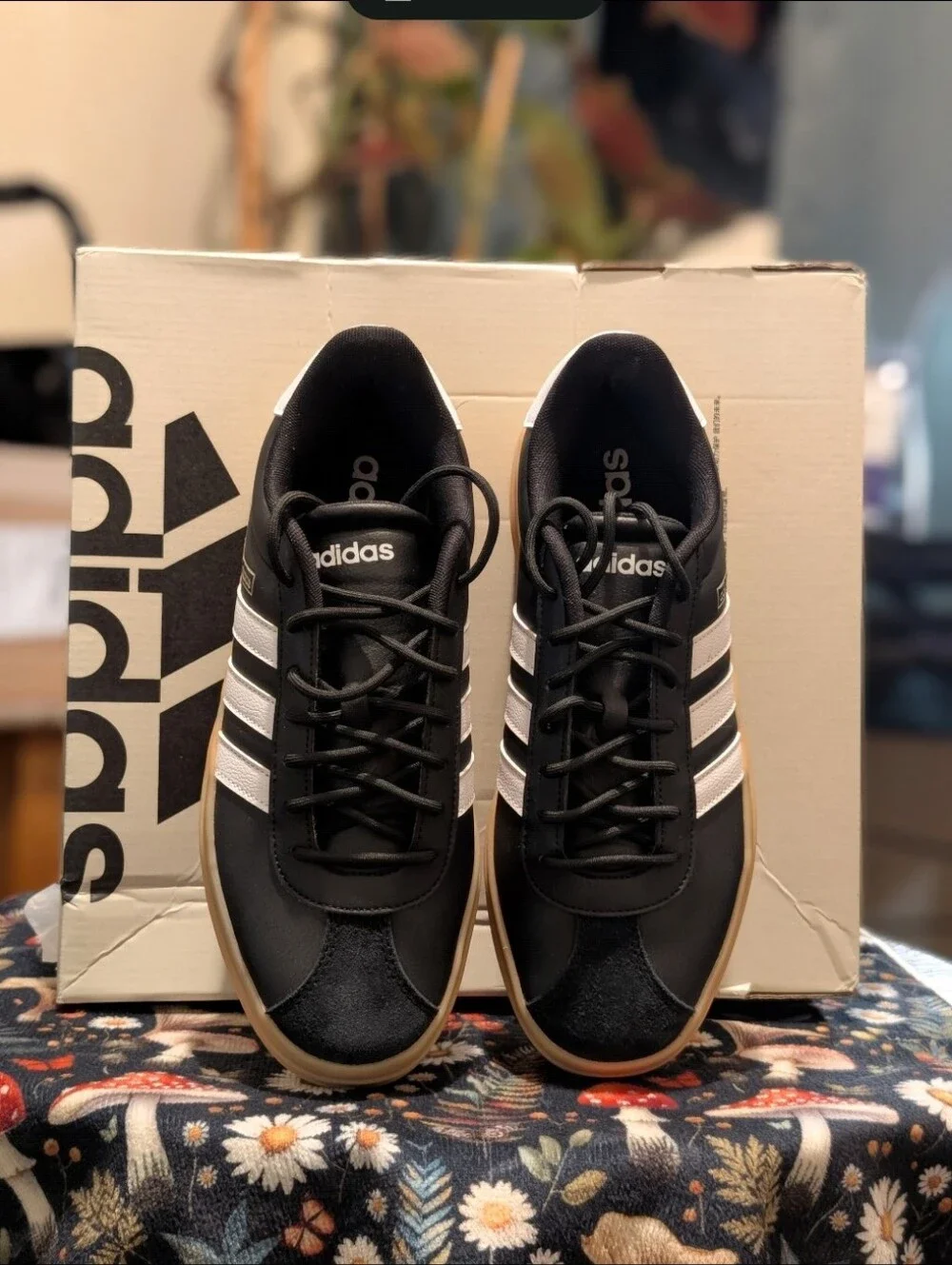 🆕 Women's SIZE 8.5 Adidas VL Court Bold Platform Sneakers